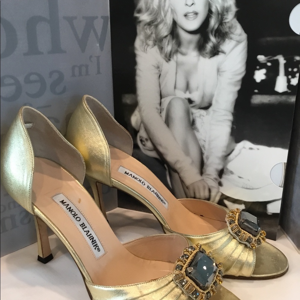 Manolo Blahnik gold heels